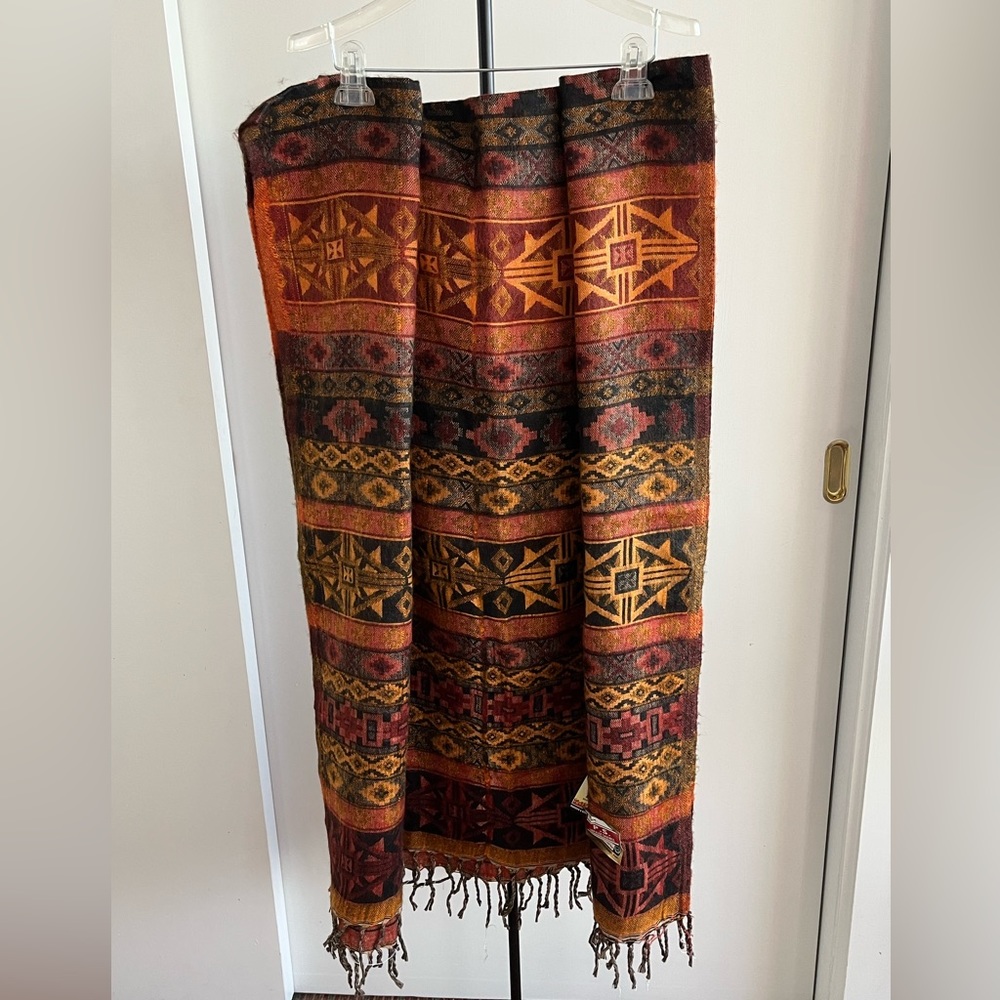 NWT Nepal Kashmir wool wrap Aztec shawl rust black & orange 🍊 81"
